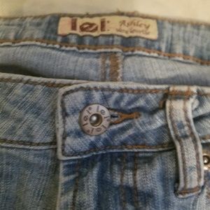 L.E.I Jeans